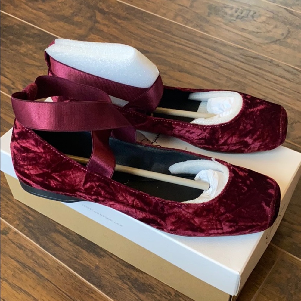 Jessica Simpson Mandalaye Flat size 8